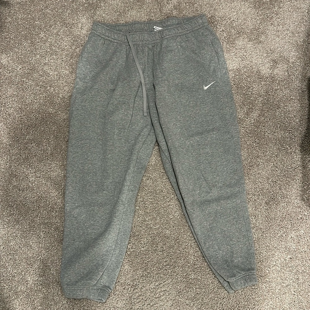Nike joggers